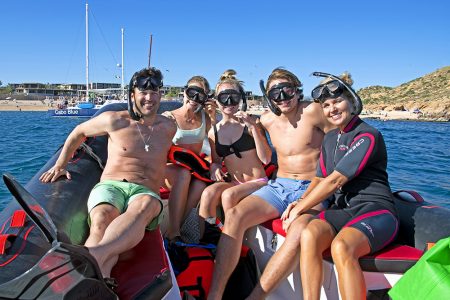 Snorkeling family tour